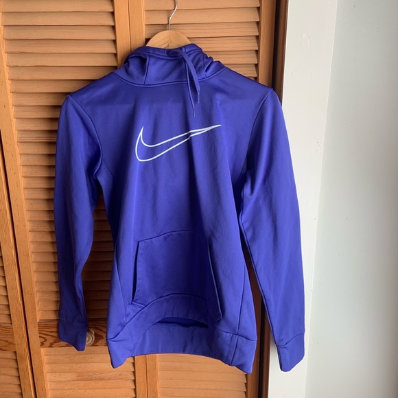 Nike Sweaters - Nike hoodie sweatshirt Nike Sweaters - Nike hoodie sweatshirt